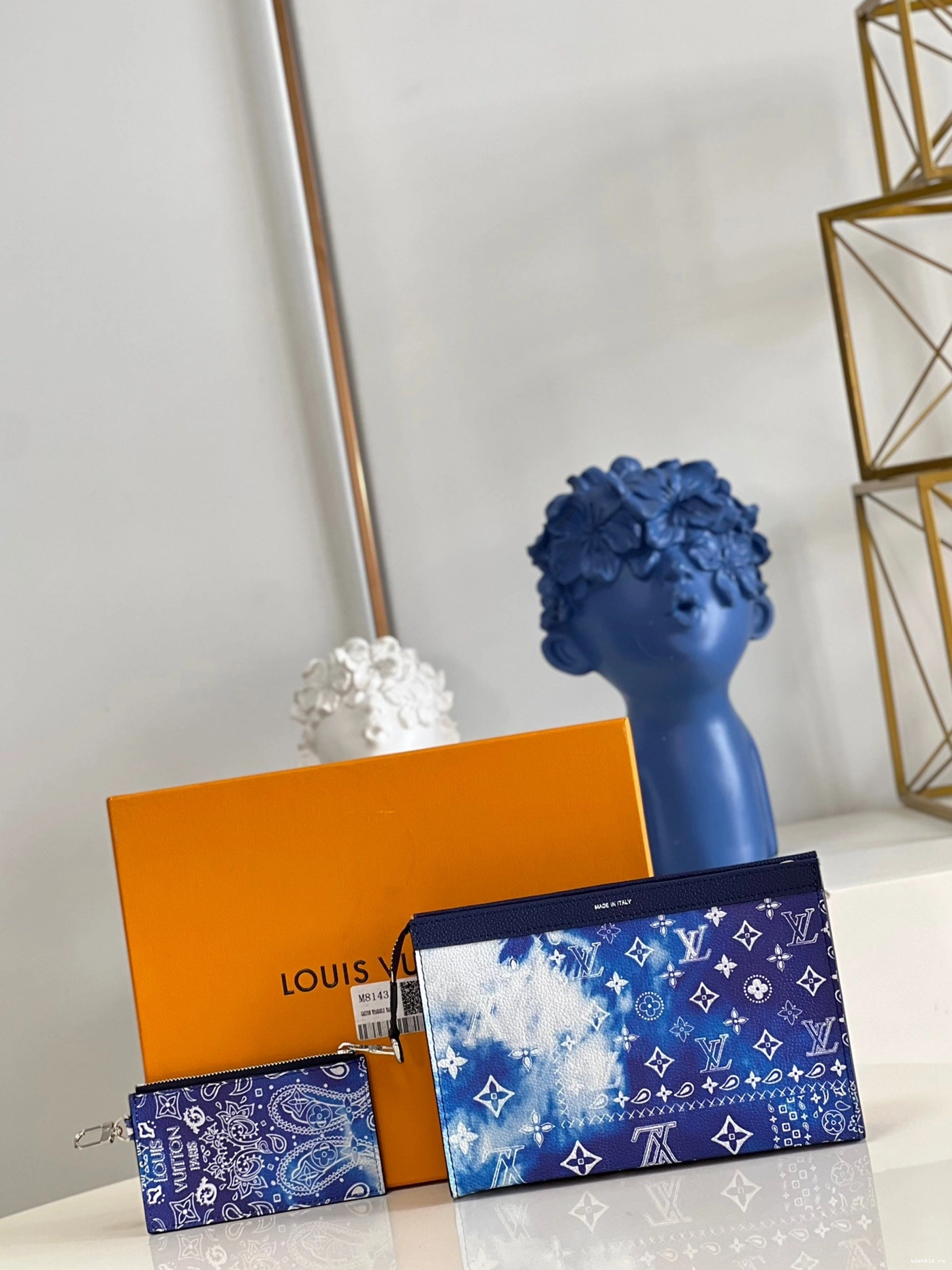 WIS LOUIS VUITTON WEARABLE GASTON 0304